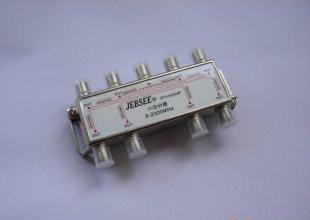 全一JEBSEE八功分器 提升卫星通信效率的关键组件